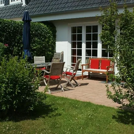 Sylter Seestern Haus Jölhuk Morsum (Sylt)