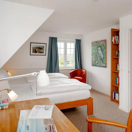 Sylter Seestern Haus Jölhuk Morsum (Sylt)